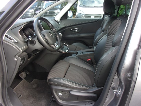 RENAULT SCENIC IV Renault scenic-005.jpg